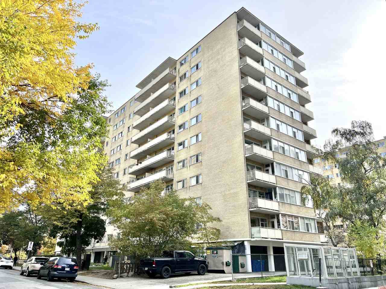 105 Isabella Street Apartments 98 Gloucester Lane && 18 Isabella St