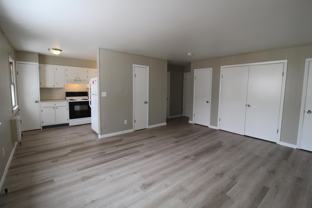 5 N Walnut St #F - Photo 1 of 1