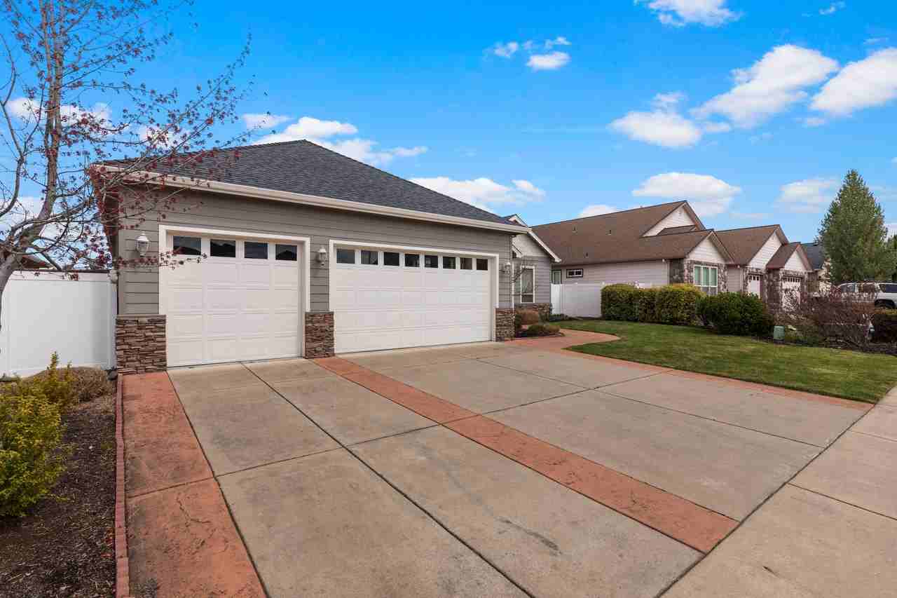 1001 Pumpkin Rdg #1 - Photo 3 of 32