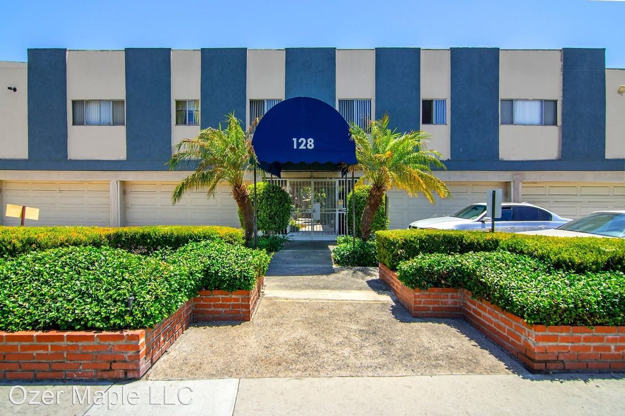 128 W. Maple Street - Photo 2 of 17