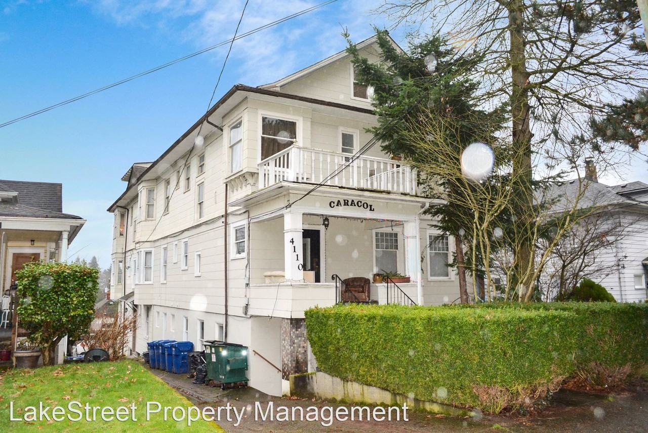 4110 Whitman Ave N - Photo 2 of 14