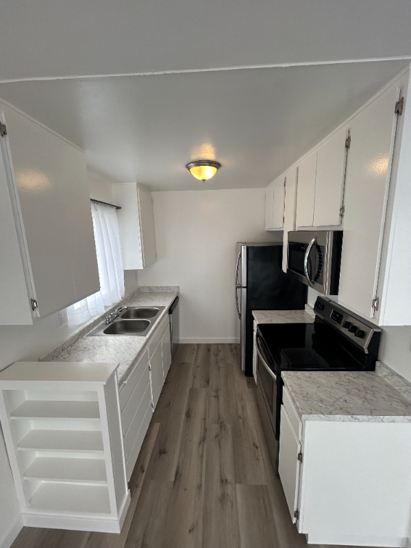 815 Crenshaw Blvd #202 - Photo 3 of 7