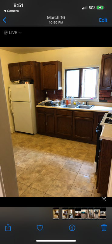 145 W Winspear Ave #1 - Photo 2 of 7