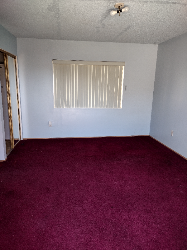 1301 N Willowbrook Ave - Photo 2 of 3