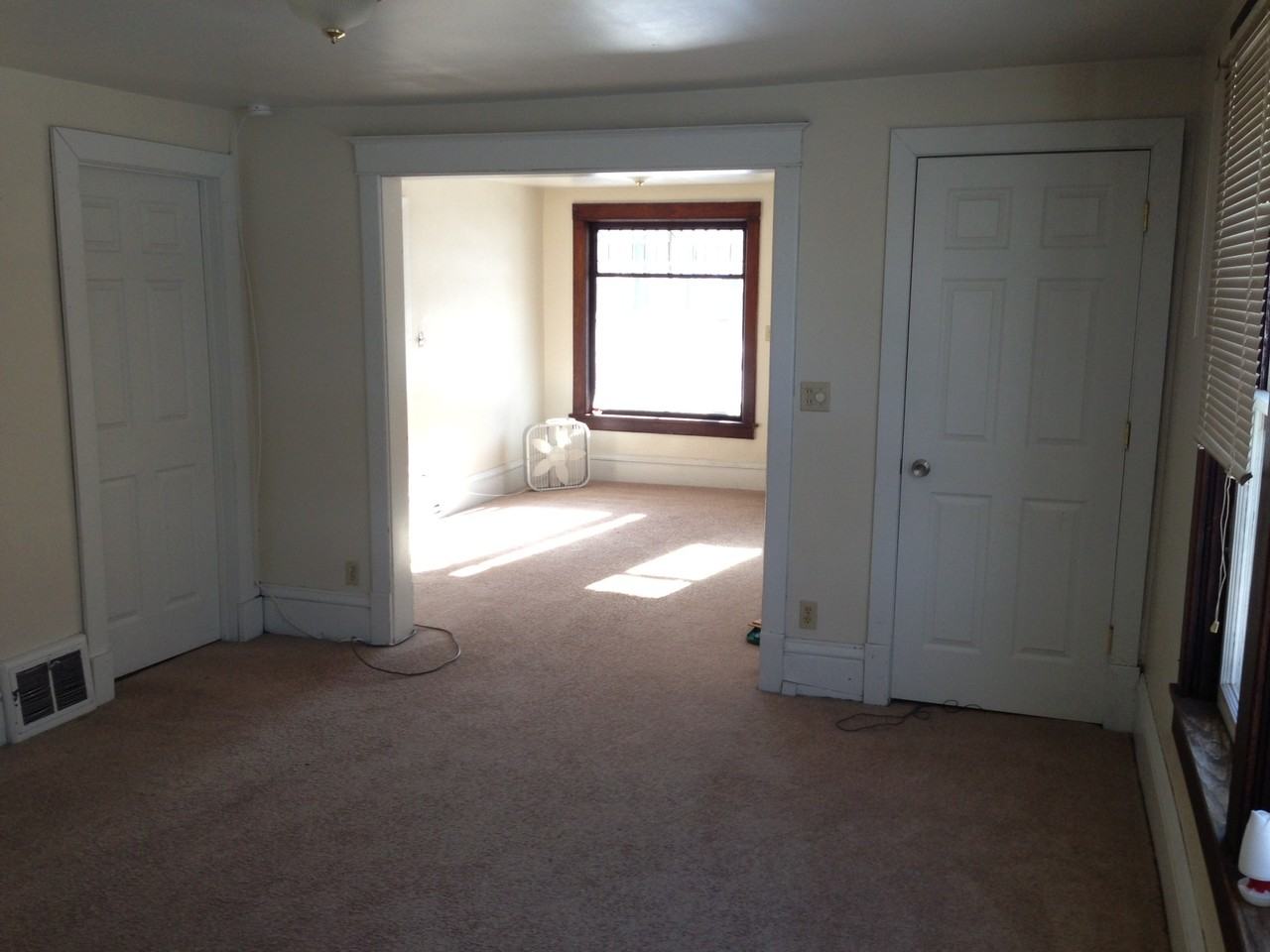 128 Rock Street - 1Apt 1 (down) #1 - Photo 5 of 6