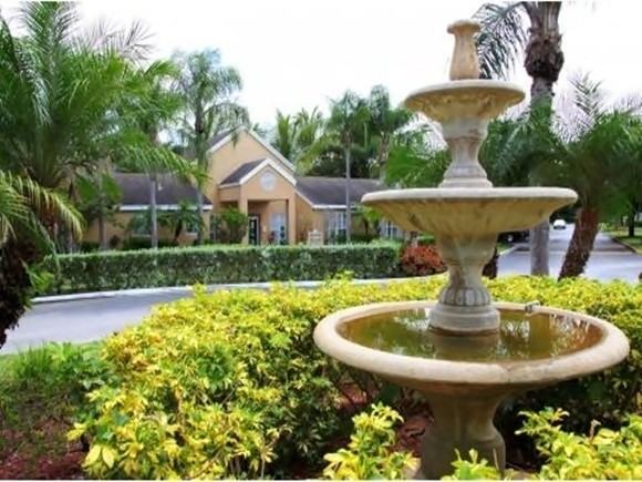 Palmetto Place - Photo 6 of 37