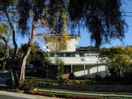 1758 Grand Ave - Photo 2 of 20