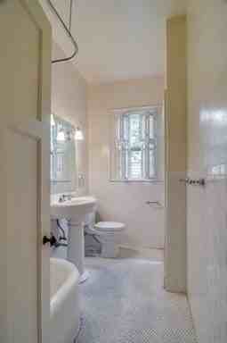 215 Mayfair Rd - Photo 2 of 14