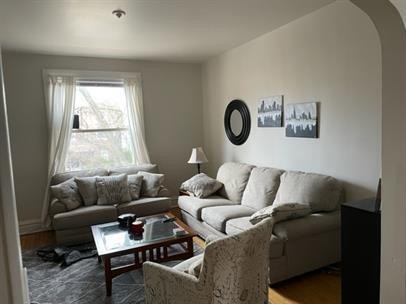 521 Beloit Avenue - Photo 3 of 11