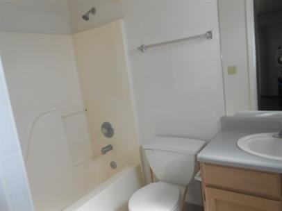 Silver Sage Apartments - Photo 3 of 10