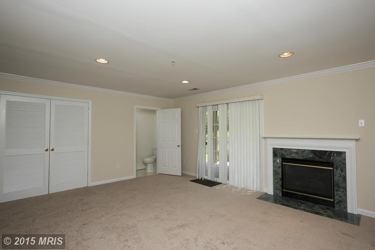 1420 Chessie Ct - Photo 3 of 26
