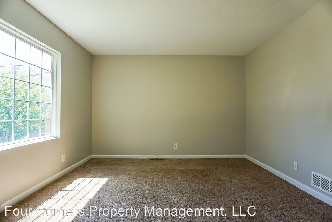 1001/1005 S 4th St - Photo 3 of 9