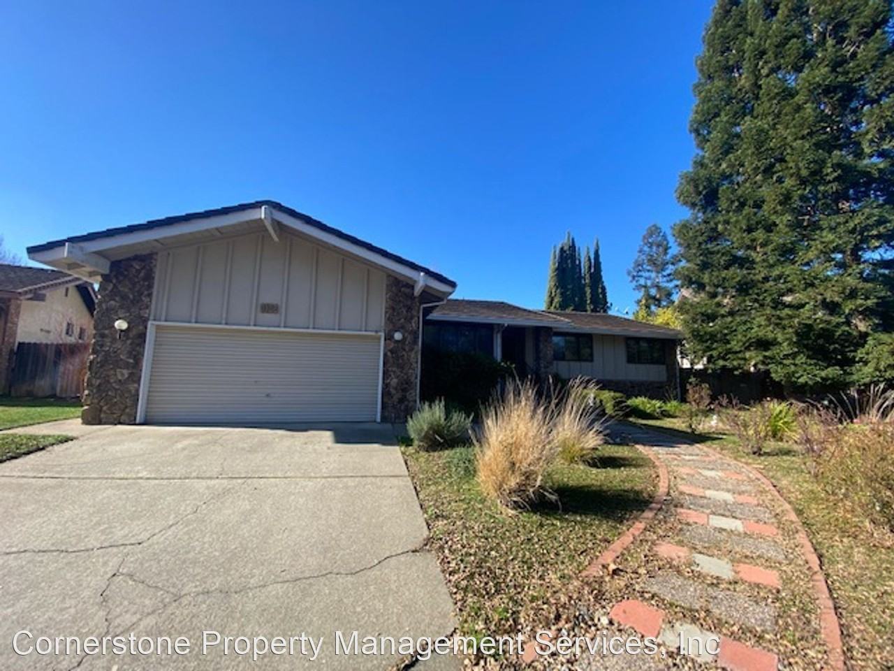 9138 Green Ravine Ln - Photo 2 of 47