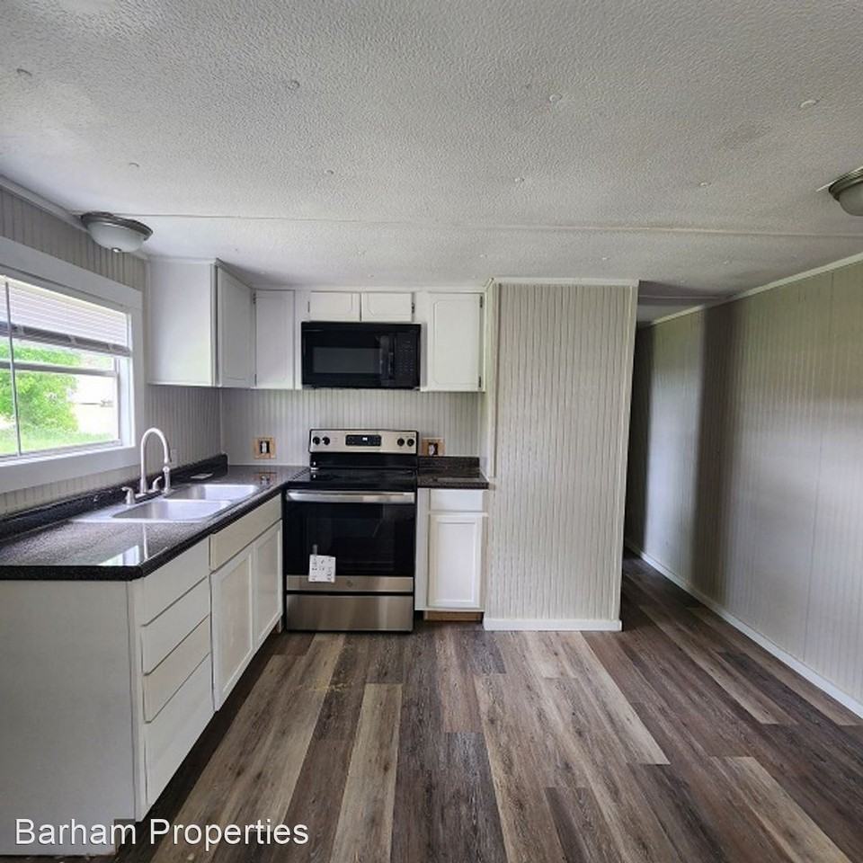 421 County Road 412, Nacogdoches, TX 75961 2 Bedroom House for 765