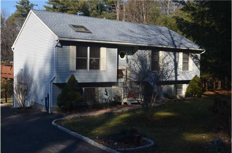 39 Hartwood Club Rd - Photo 2 of 19