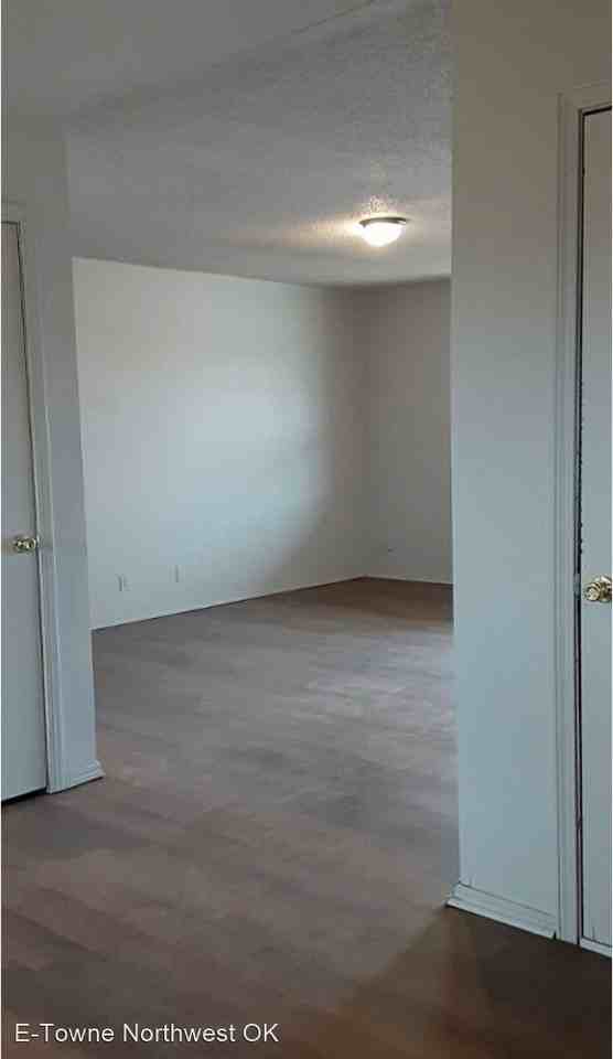 1509 Hardwood Grove St - Photo 2 of 5
