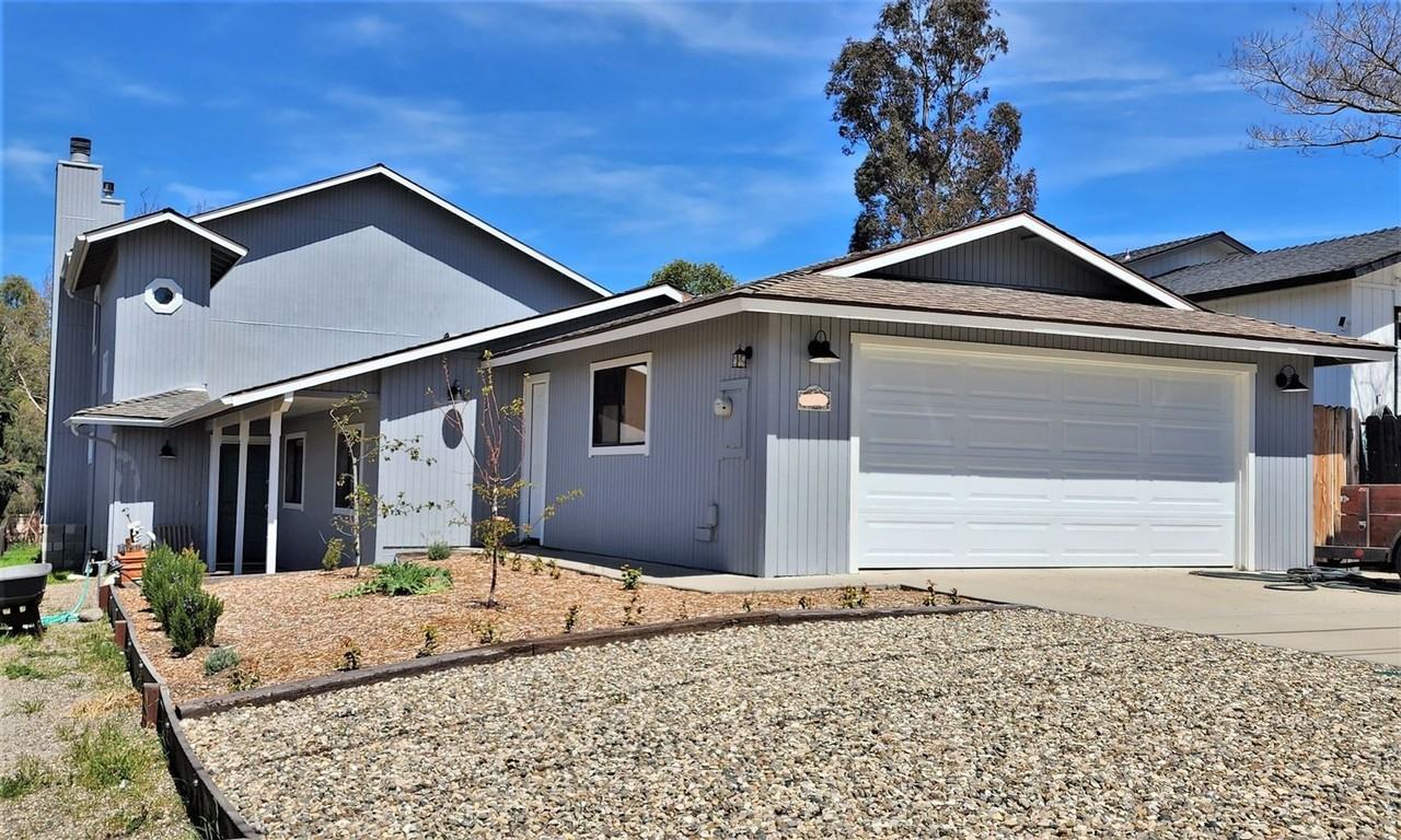 3673 Pine St Rear - Photo 2 of 15