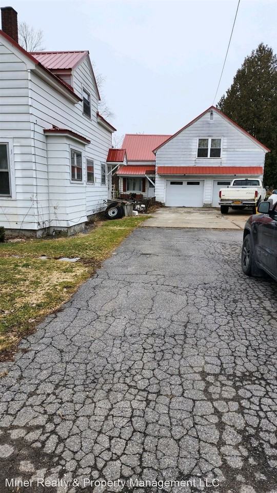 6958 Rome Oriskany Rd - Photo 3 of 14