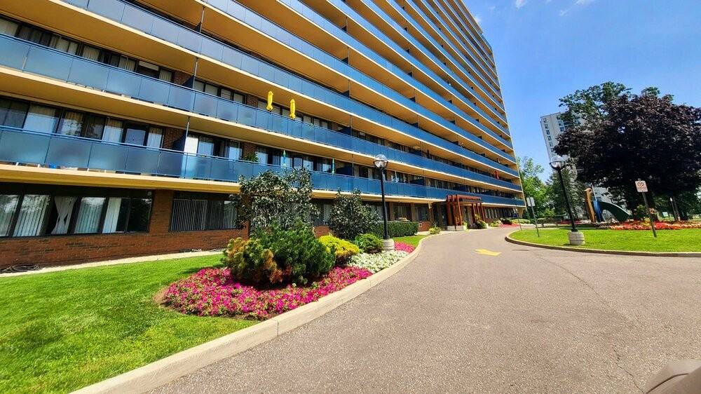 55 Livingston Road Apartments 55 Livingston Rd, Toronto, ON M1E 1K9