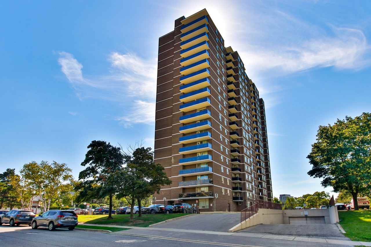 2600 Don Mills - Hunters Lodge Apartments - 2600 Don Mills Rd Toronto ...