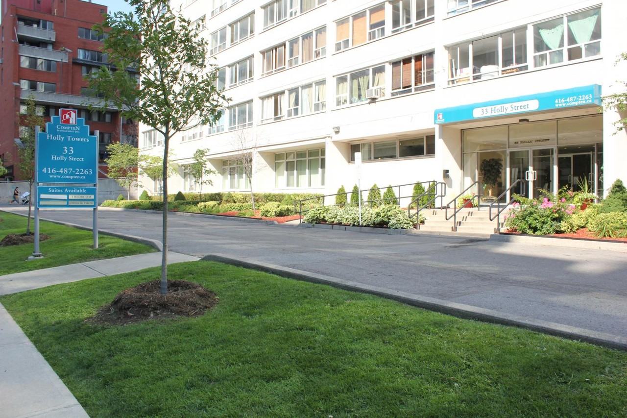 Holly Tower Yonge and Eglinton 33 Holly St, Toronto, ON M4S 2G8