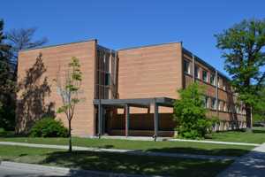 featured image of 290 Maxwell Pl