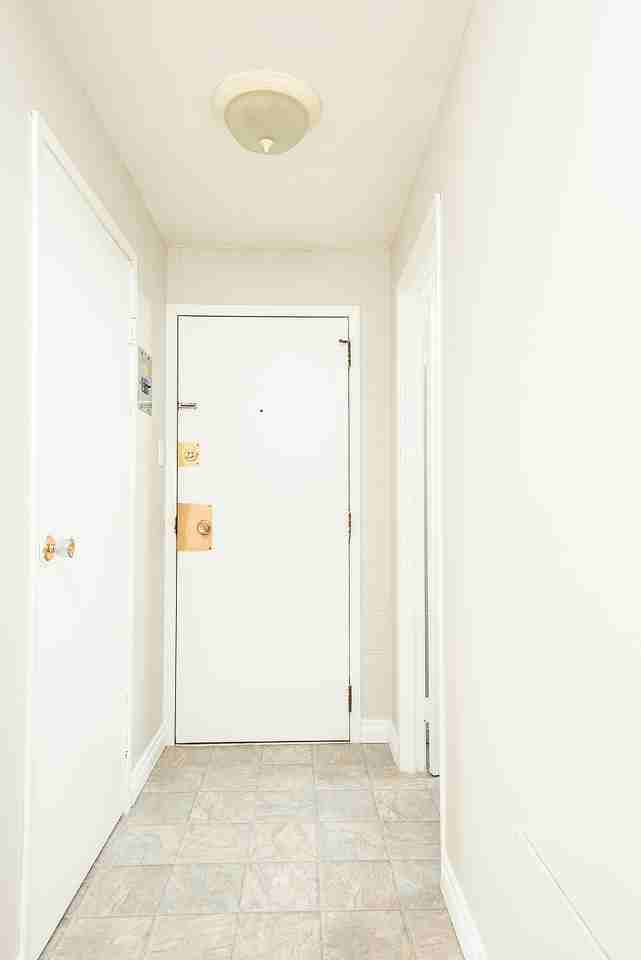 Brighton Court - Photo 7 of 19