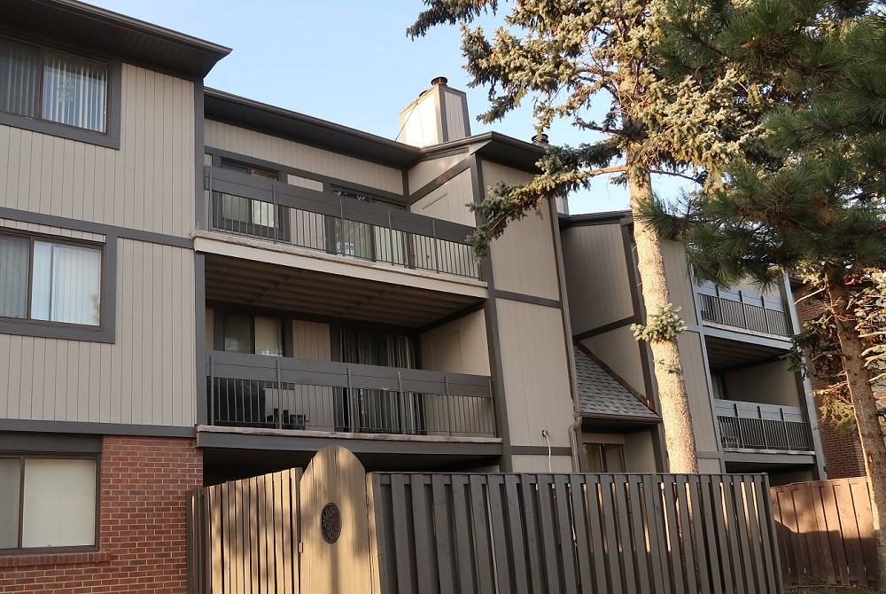 Meadowvale Gardens Apartments 2869 Battleford Rd, Mississauga, ON L5N