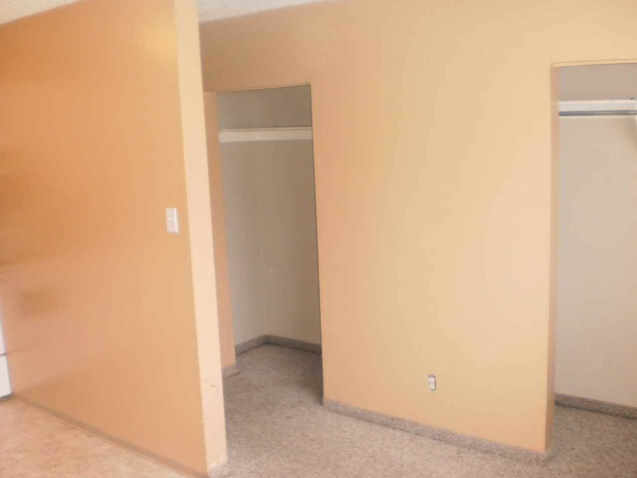 Rutherford Place Apartments 12035 82 St Nw, Edmonton, AB T5B 2W5 Zumper