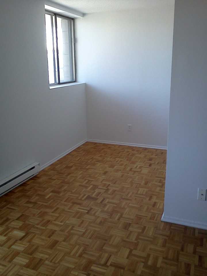 Walkley Square Apartments 1245 Walkley Rd, Ottawa, ON K1V 9S5 Zumper