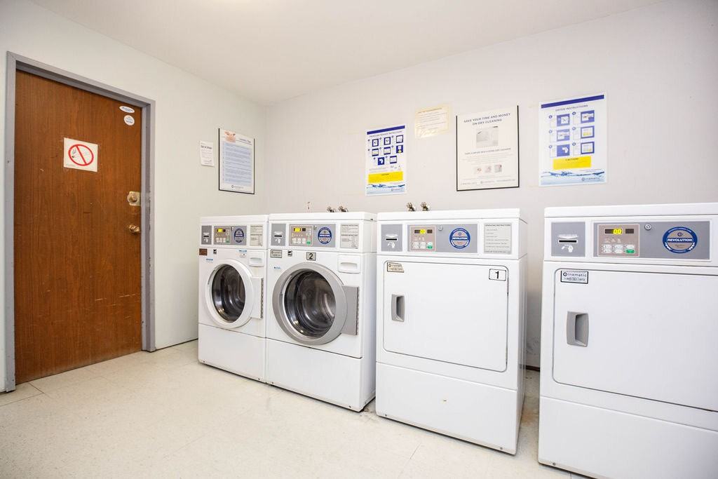 Kimberly Arms Apartments 1133 Kimberly Ave, Winnipeg, MB R2K 3G6 Zumper