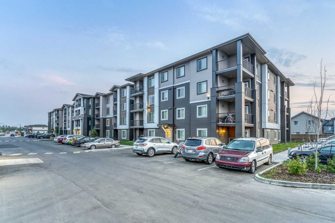 Arcadia Place - Photo 2 of 31