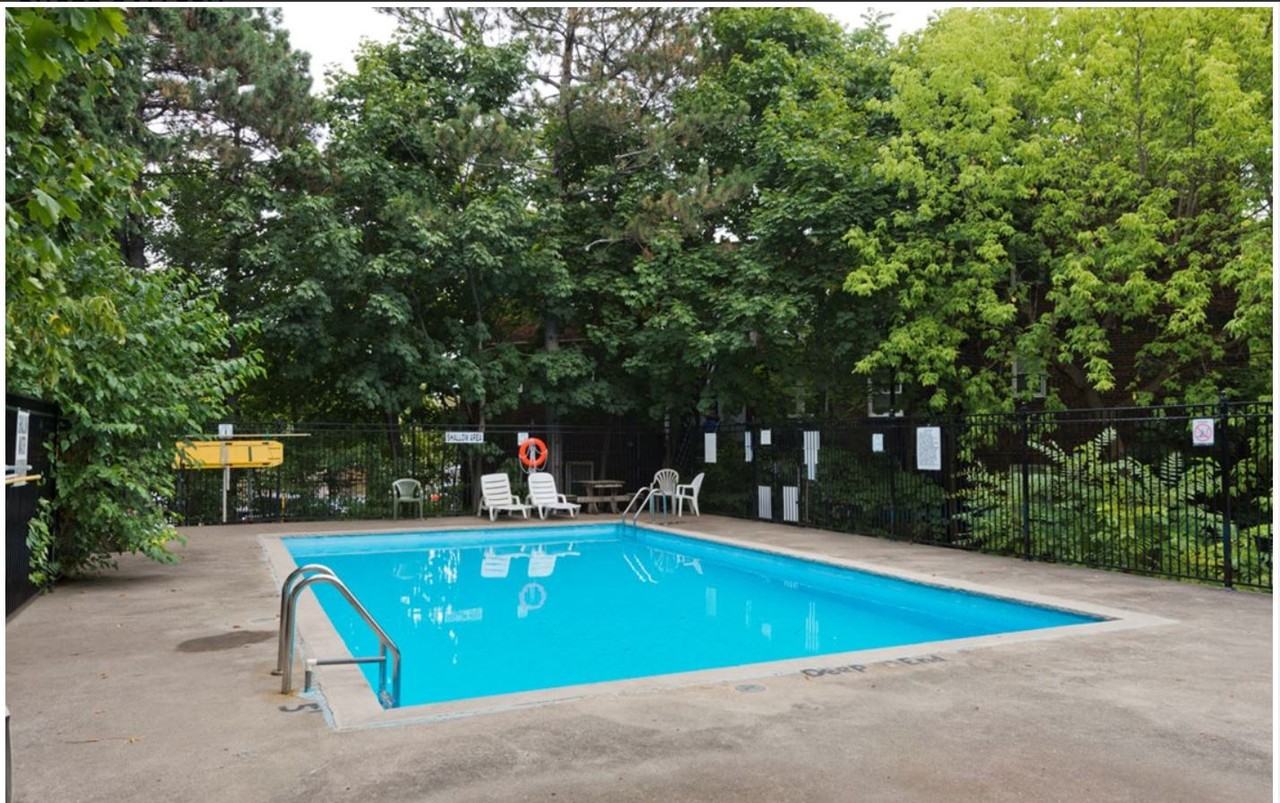 111 Raglan Avenue - Photo 7 of 7