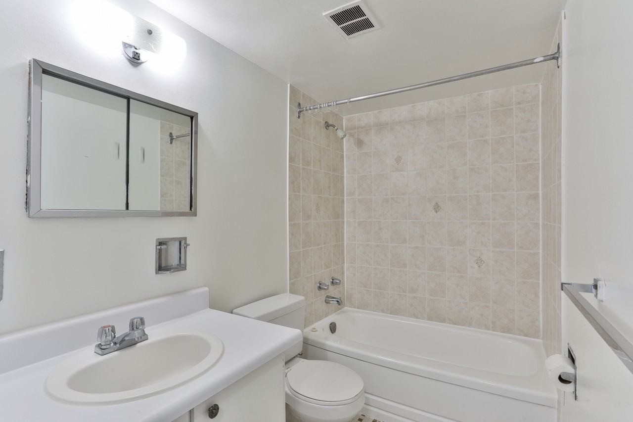 100 Rowena Drive Apartments 100 Rowena Dr, Toronto, ON M3A 1P9 Zumper