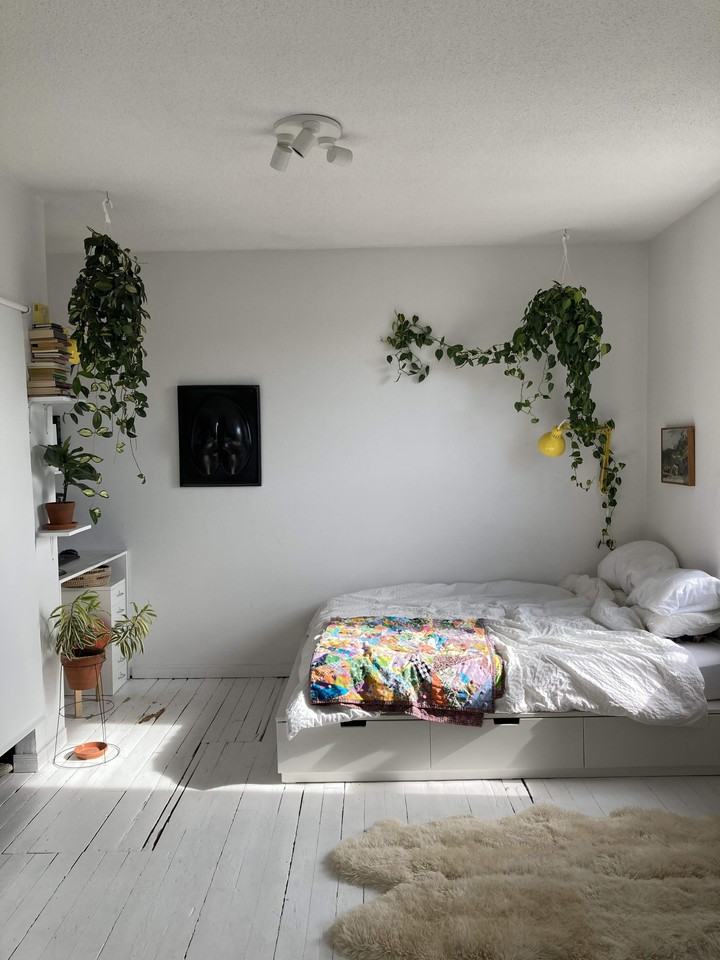 Gladstone Suites Apartments 225 Gladstone Ave, Toronto, ON M6J 3L5