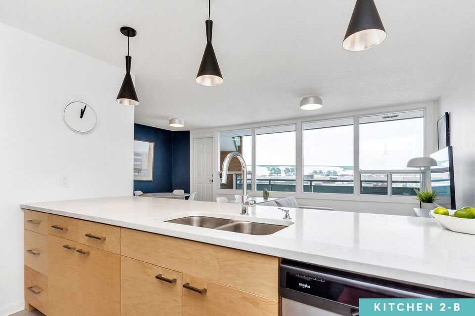 The Orion Apartments 25 Woodridge Cres, Ottawa, ON K2B 7T4 Zumper