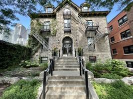 featured image of 201 Cooper St