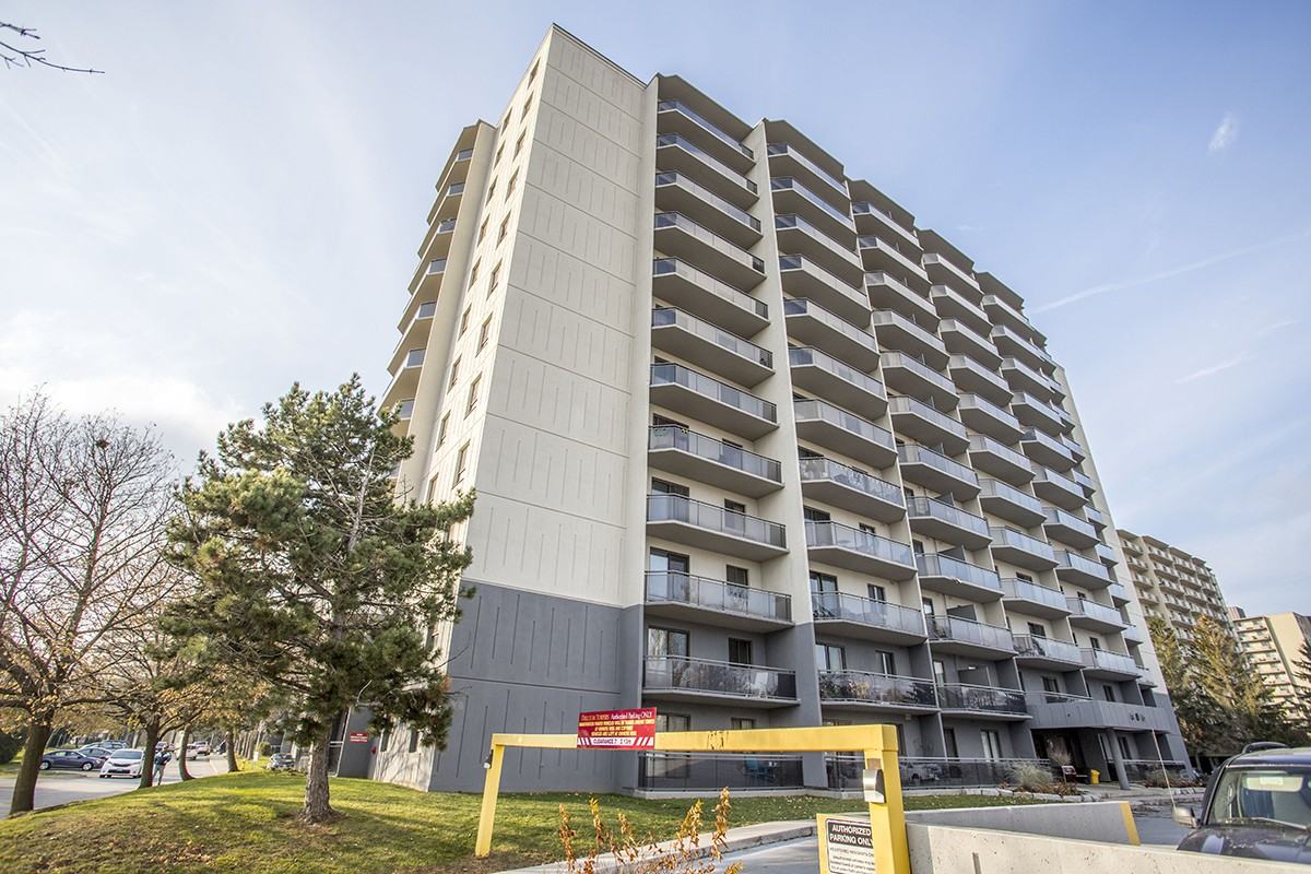 Trillium Towers I/II - Photo 2 of 17