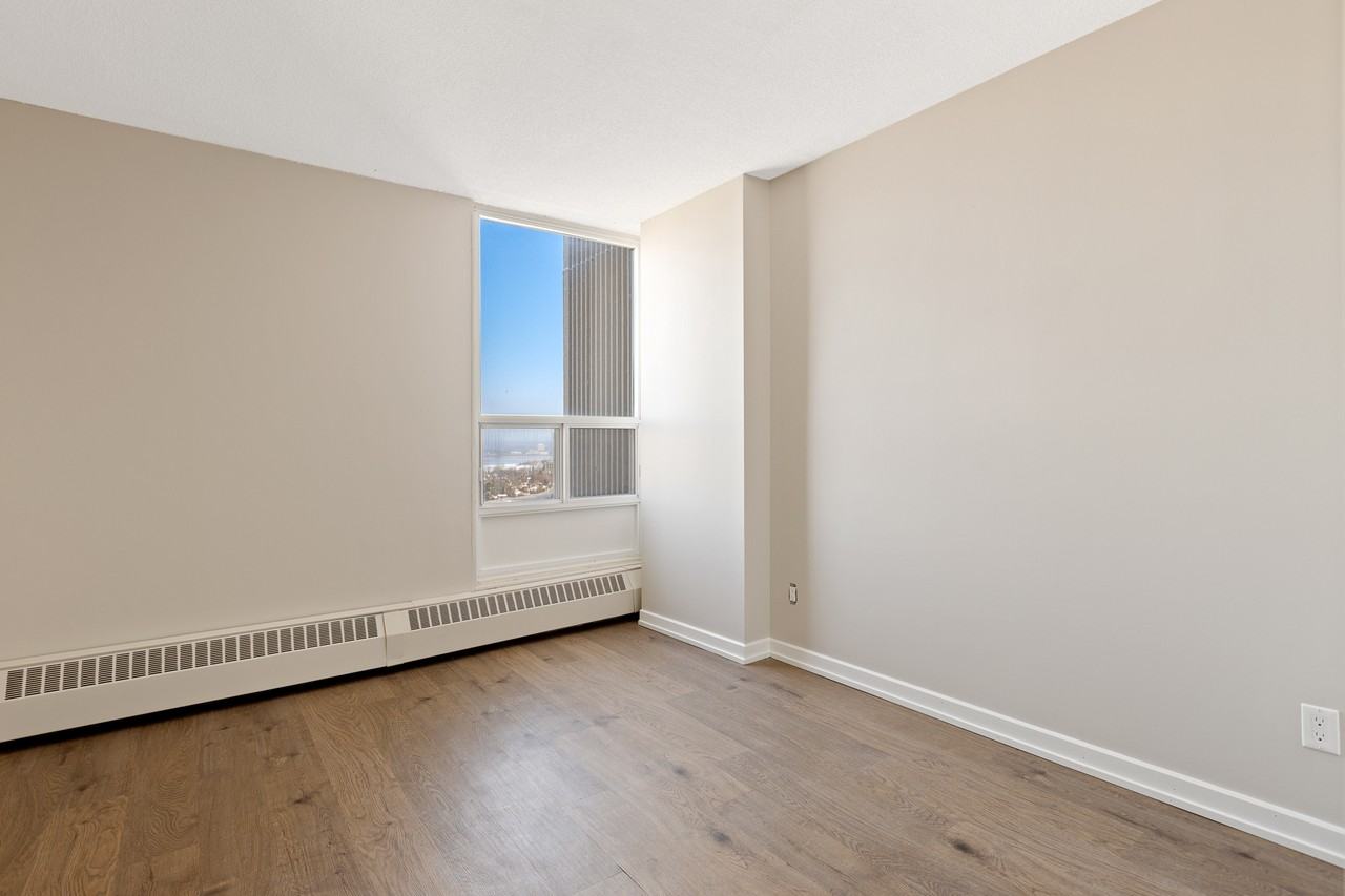 Bromley Square Apartments 2001 Carling Ave, Ottawa, ON K2A 3W5 Zumper