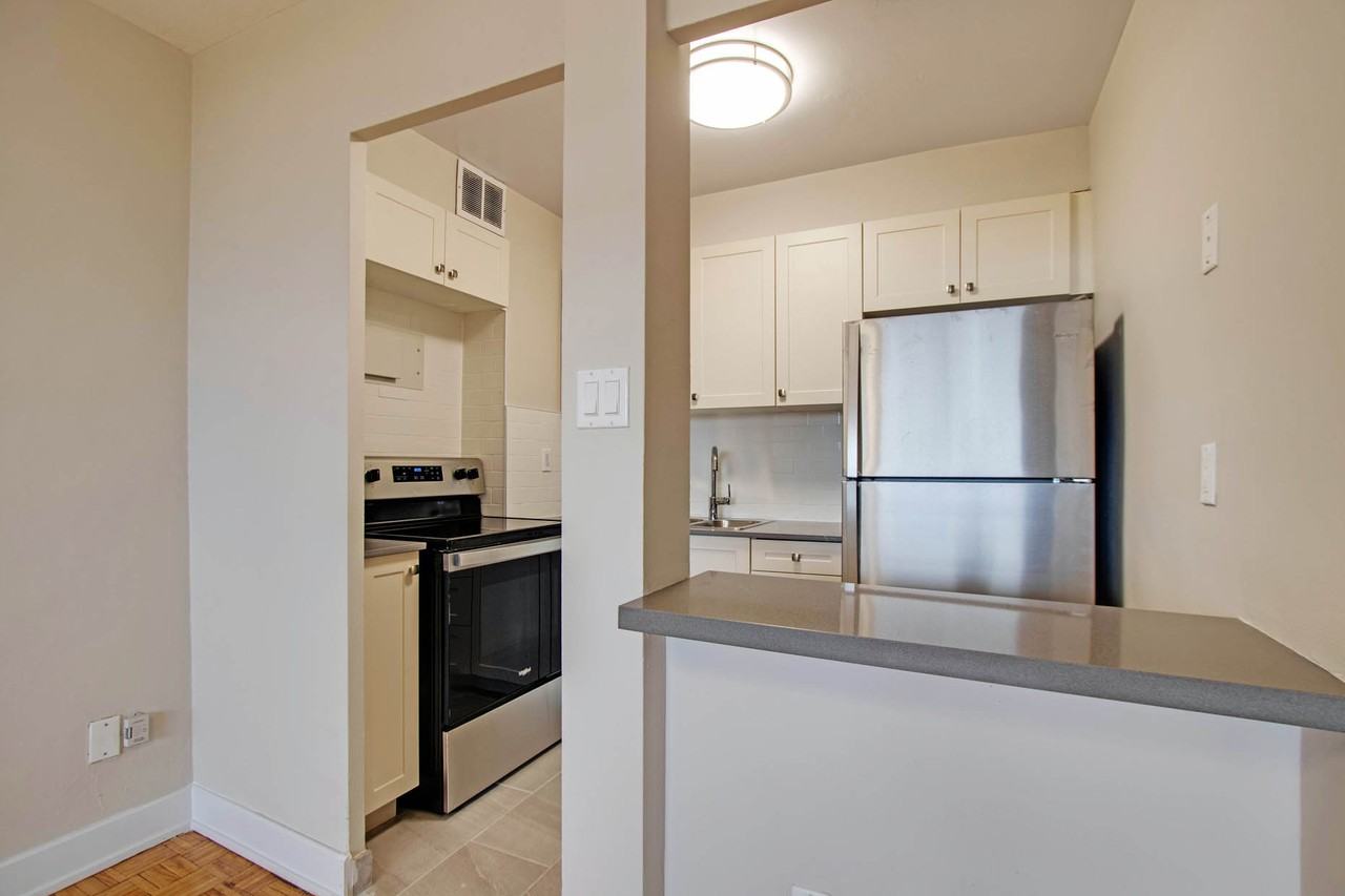 Godstone Place Apartments 30 Godstone Rd, Toronto, ON M2J 3C6 Zumper