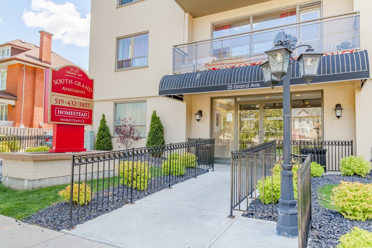 South Grand Apartments - Photo 2 of 26