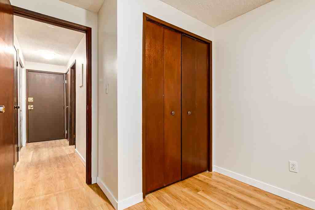 Lorrington Place - Photo 7 of 24