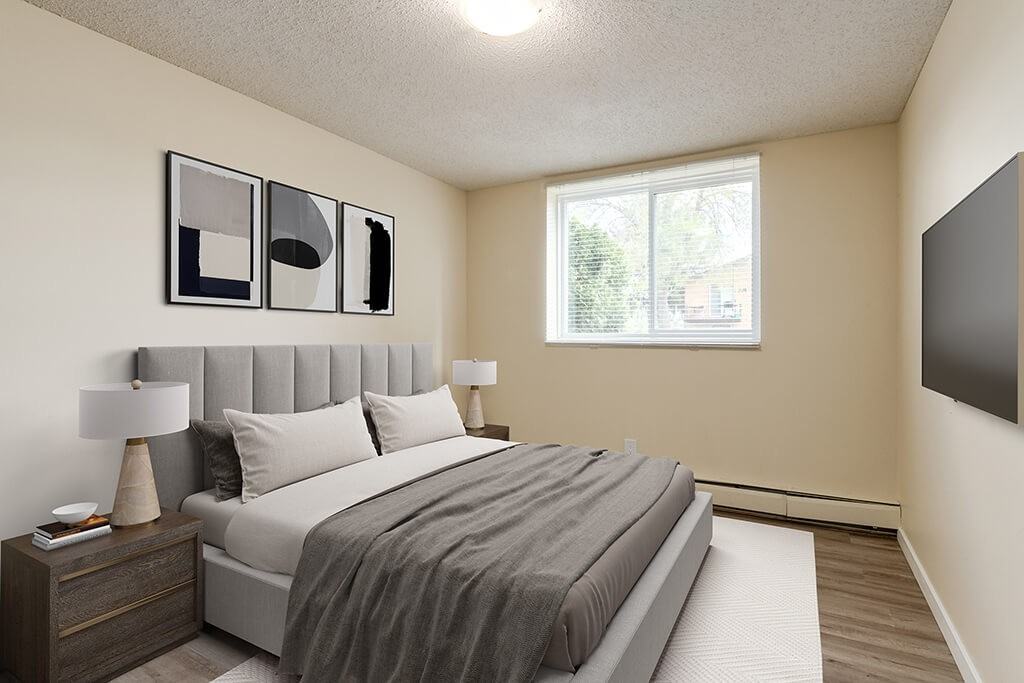 Pamela Manor - Photo 6 of 26