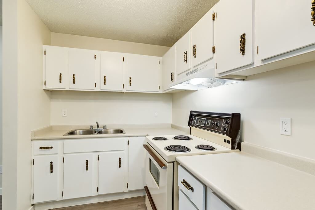 King Art - Photo 6 of 24