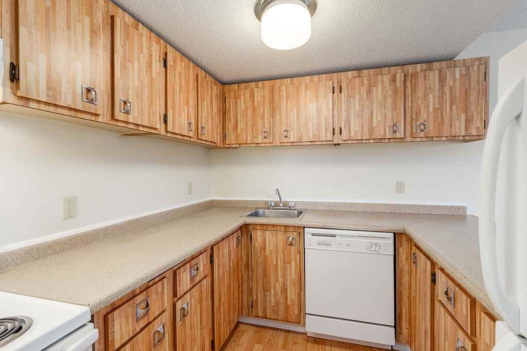 King's Alley Apartments 939 Bracewood Dr Sw, Calgary, AB T2W 3M4 Zumper