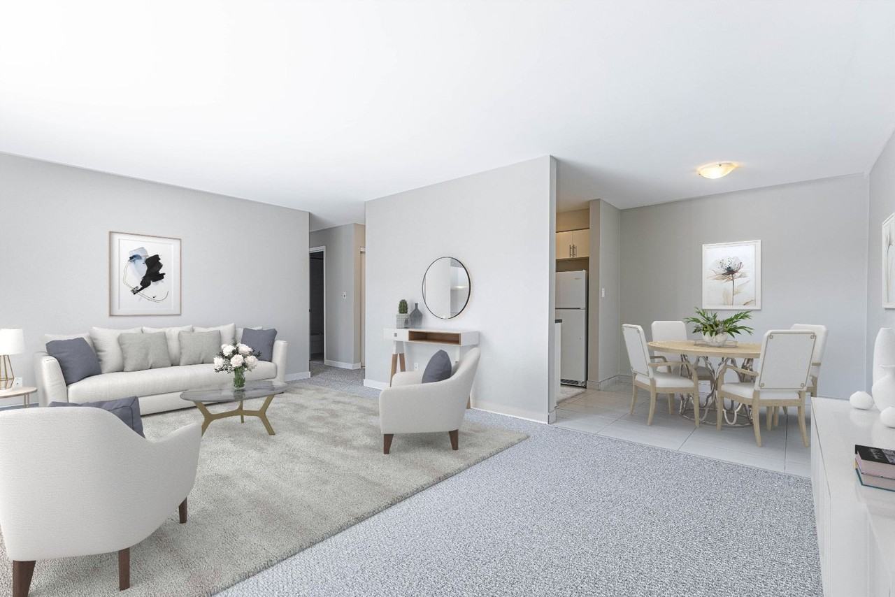 Spanish Trio - Photo 5 of 10