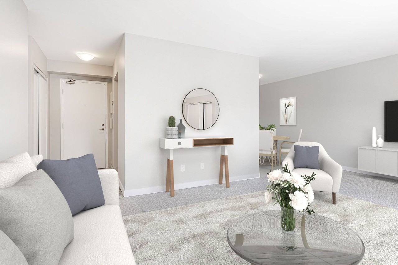 Spanish Trio - Photo 6 of 10