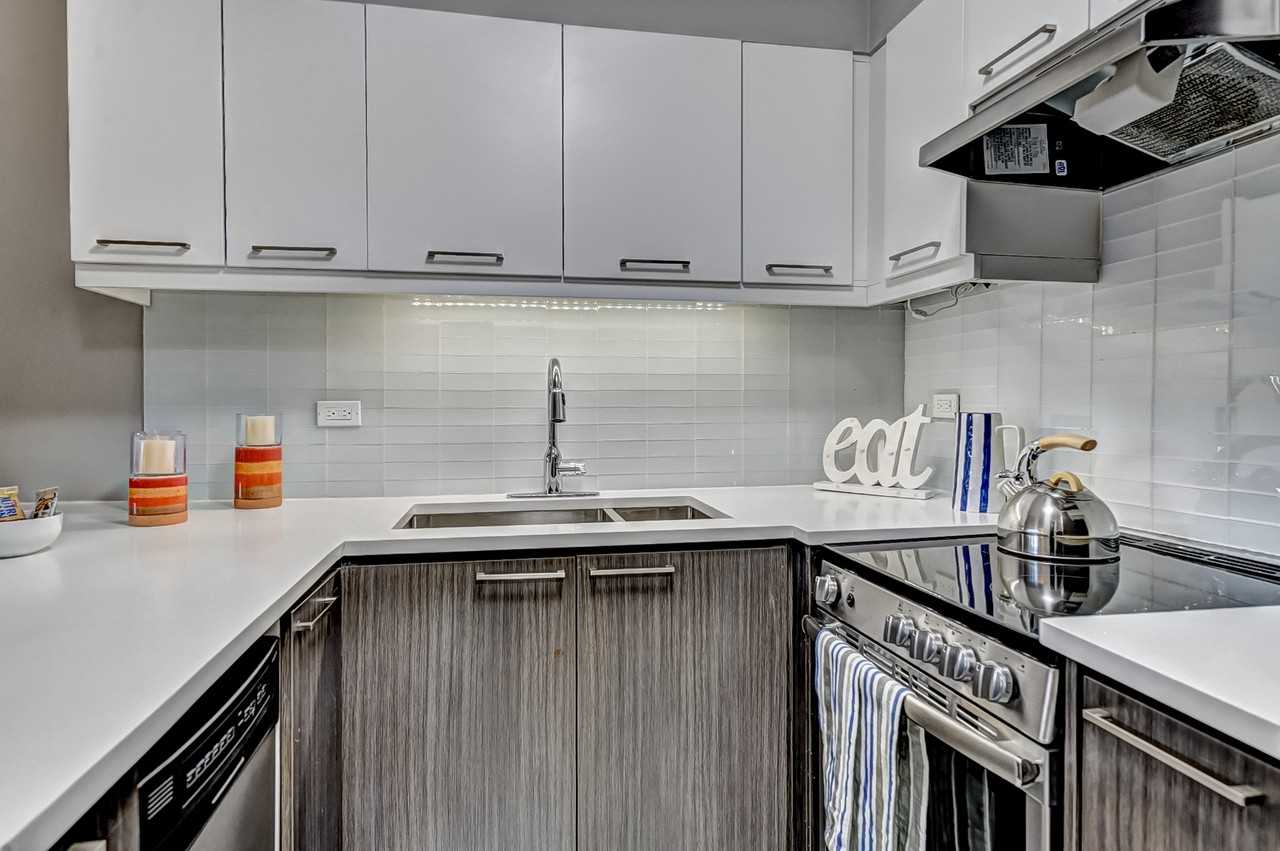 2050 de Maisonneuve - Photo 4 of 50