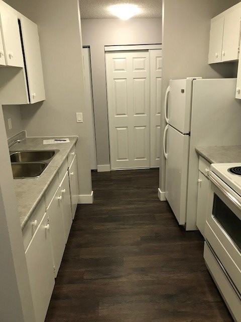 Fairmont/Peppertree Terrace Apartments 3310 3210, 2310 23rd Avenue