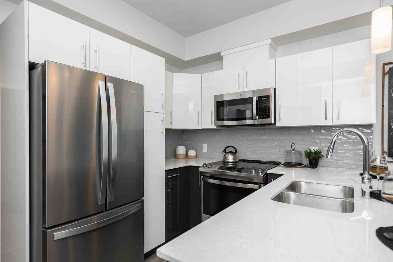 Lot 6 - Photo 2 of 24